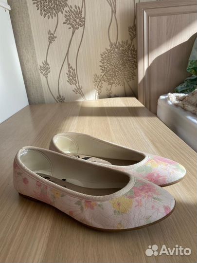 Балетки новые