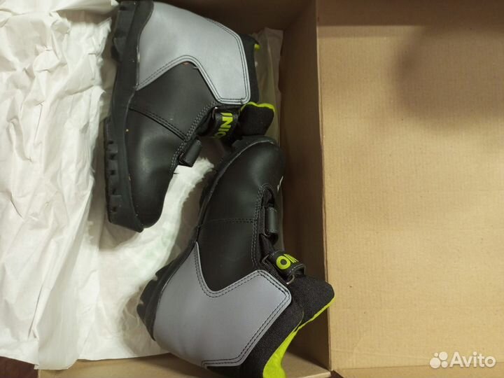Лыжные ботинки продам либо обменяю