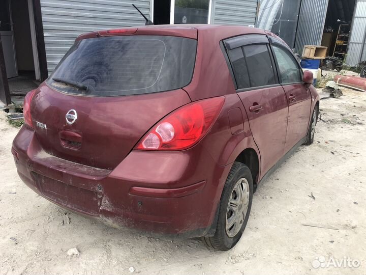 Разбор nissan tiida c11