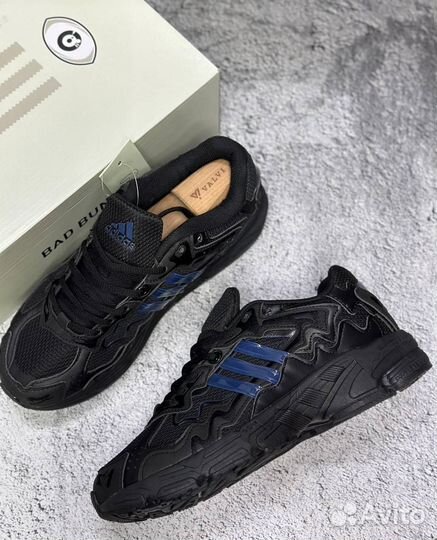 Кроссовки Adidas bad bunny x response cl