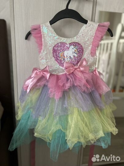 Продам платье на девочку