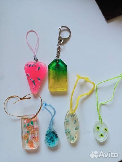 Брелки из эпоксидной смолы