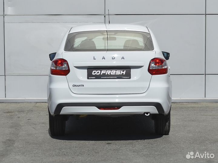 LADA Granta 1.6 МТ, 2023, 32 км
