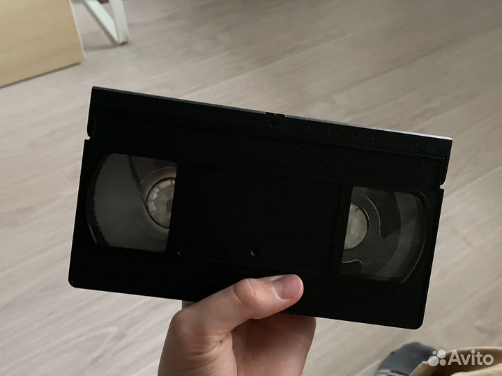 Видеокассеты vhs фильмы состояние хорошое