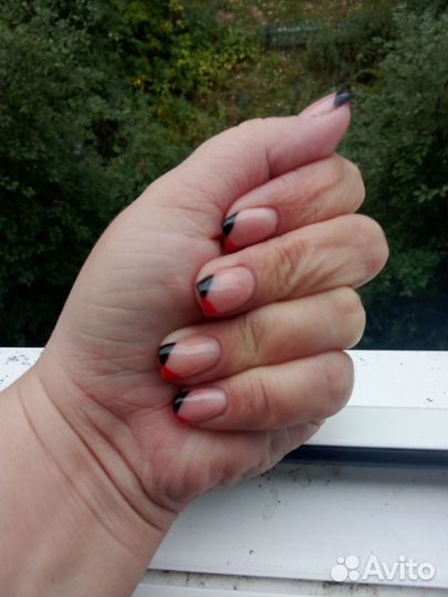 Наращивание ногтей на дому