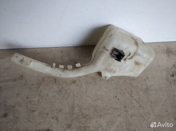 Бачок омывателя Ford Fusion 2002-2012