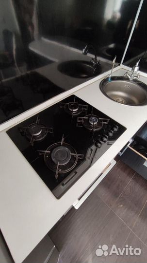 Газовая варочная панель 4 конфорки