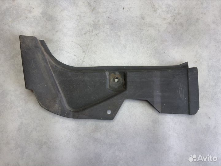 Обшивка стойки лобового стекла volvo fm