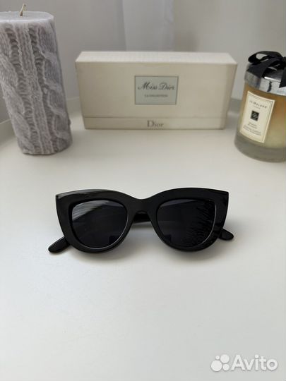 Солнцезащитные очки