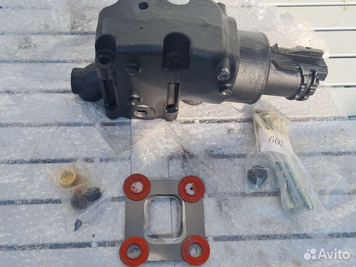 Mercruiser выпускной колено