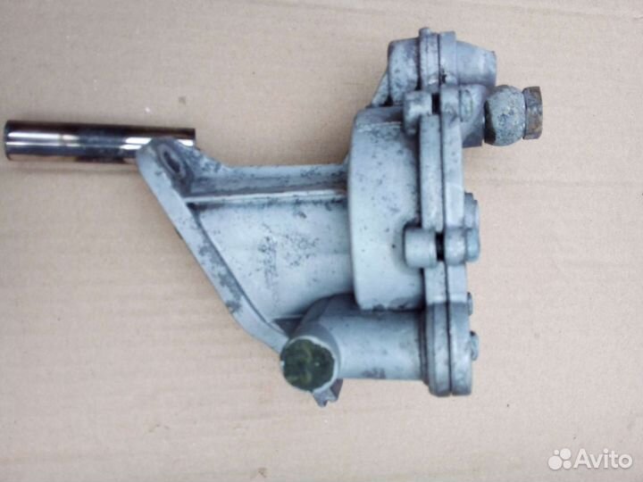 Вакуумный насос VW Т4-2.5-2.4 диз