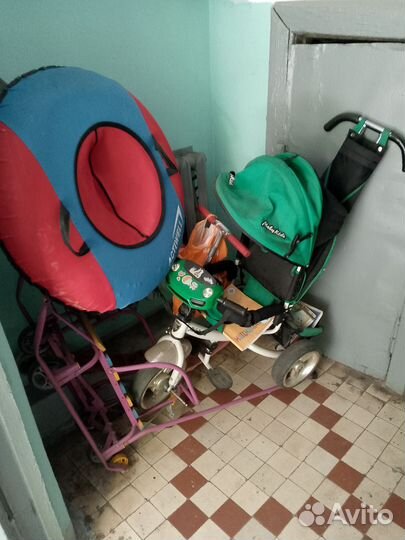 Велосипед и санки и ватрушка