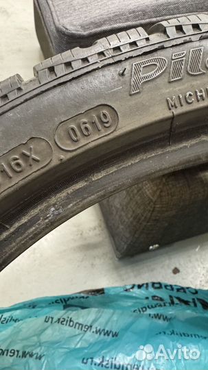 Michelin Alpin 4 275/30 R20