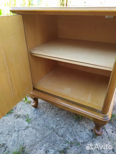 Тумбочка Ивайла