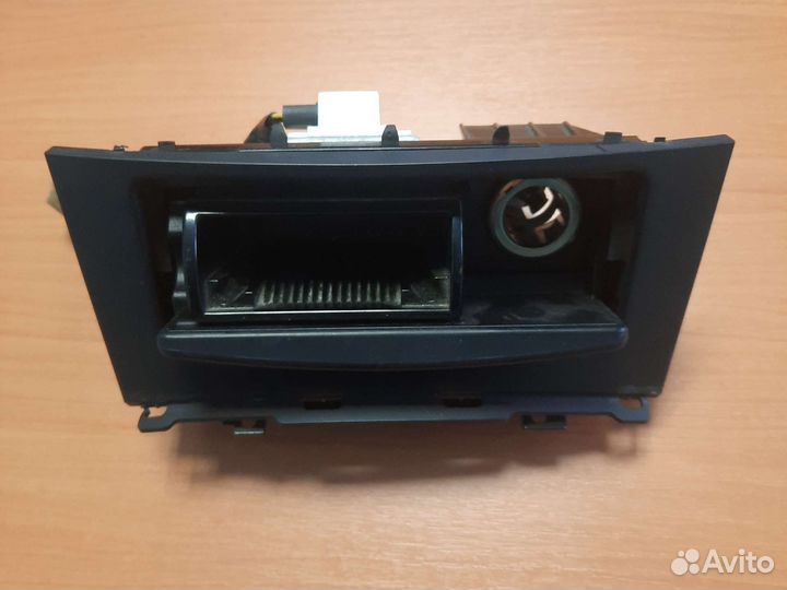 Пепельница передняя Infiniti EX/QX50 J50 2008-2017