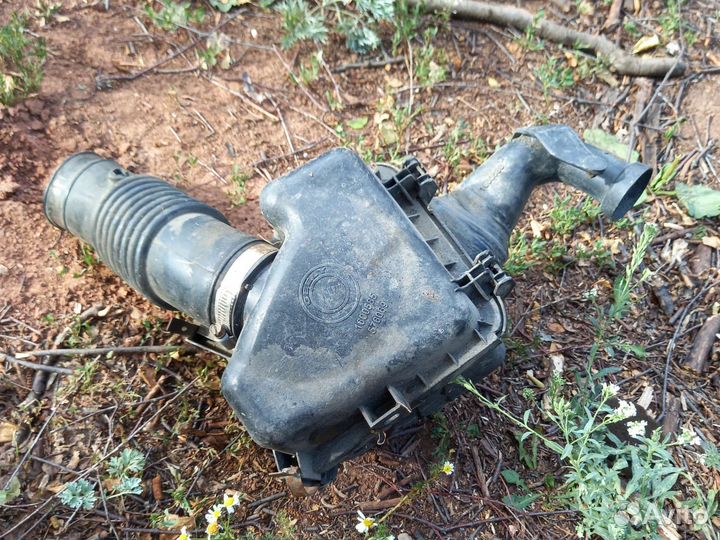 Корпус воздушного фильтра geely mk