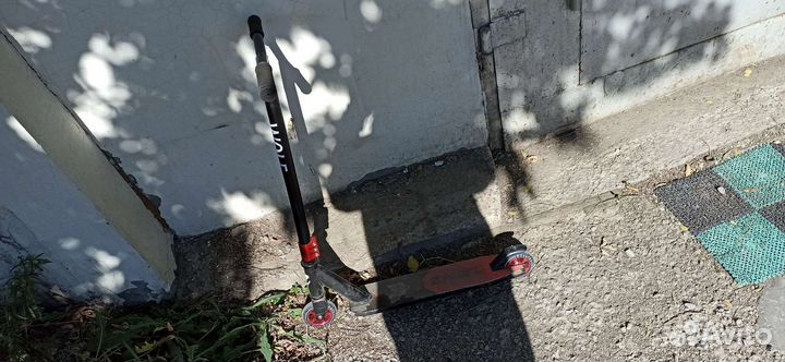 Трюковой самокат wolf Nova track