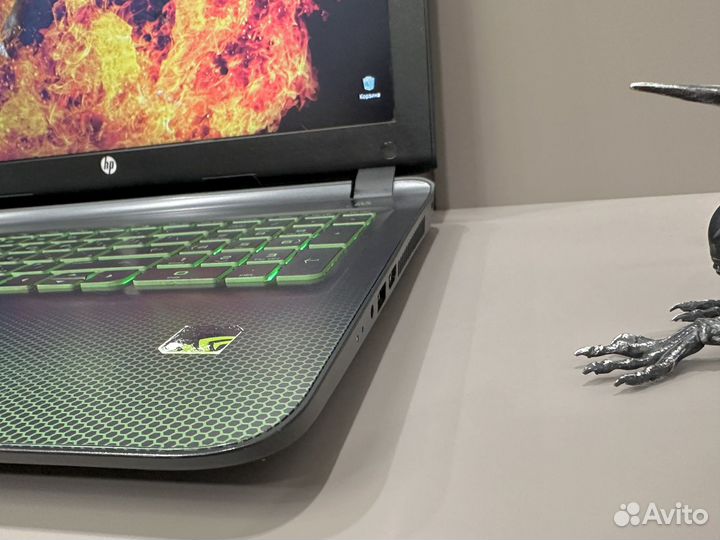 HP i7 6gen/8/GTX950 4gb/ssd+1.5tb/Full HD