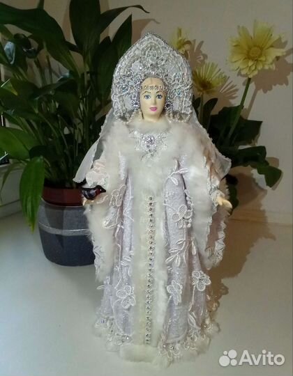 Снегурочка интерьерная кукла