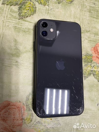 Телефон iPhone 11 128 gb