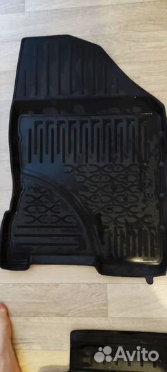Ковры в салон автомобиля vesta