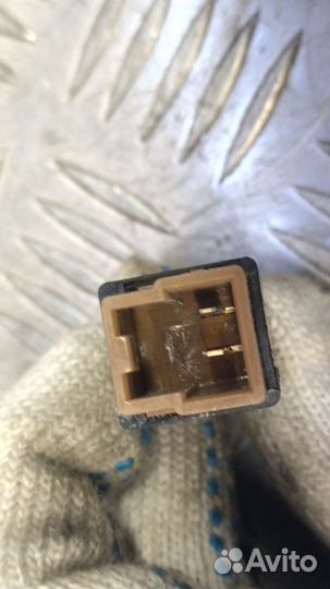 Б/У Датчик включения стопсигнала