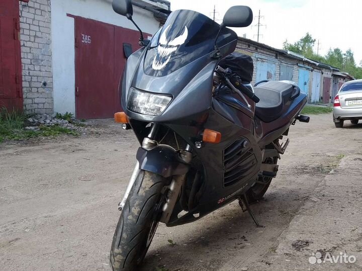 Suzuki RF 400 VC