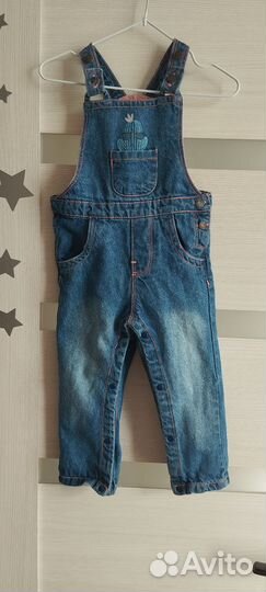 Джинсовый комбинезон для девочки