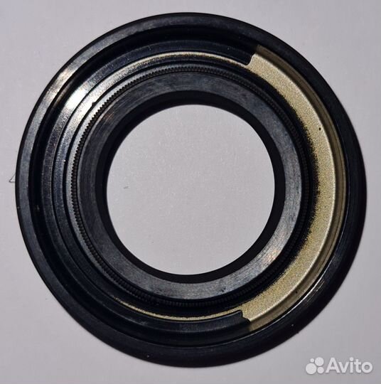 Сальник Yamaha (93102-20M25) (20x36x7)