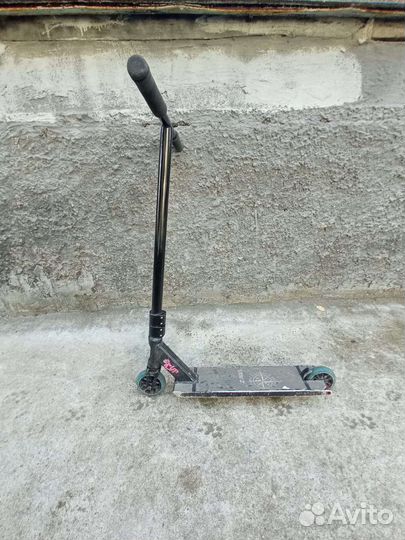 Трюковой самокат