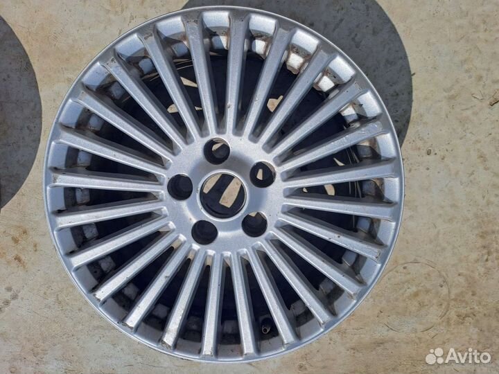 Kumho Solus HS61 205/60 R16