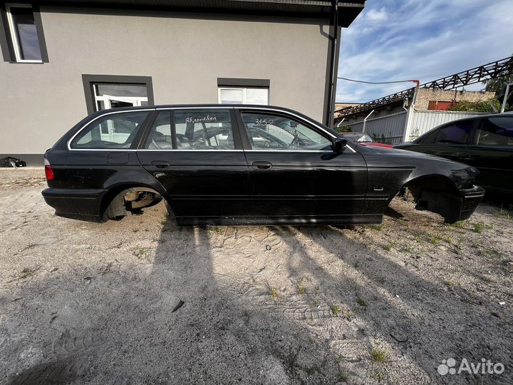 В разборе bmw e39 530D