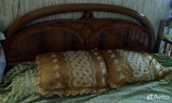 Мебель итальянский спальный гарнитур