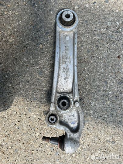 Рычаг подвески передни правый jaguar xe 2015 г