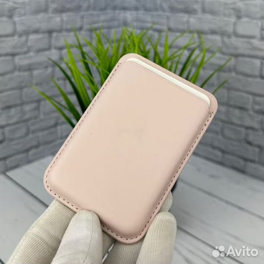 Кожаный кардхолдер для iPhone