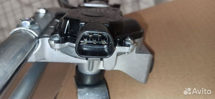 Трапеция дворников Mitsubishi Pajero Sport L200