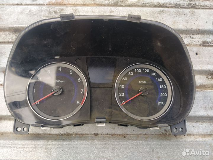 Панель приборов Hyundai Solaris