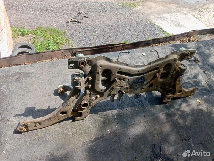 Передняя балка, подрамник на Ford Kuga 1 2008гв