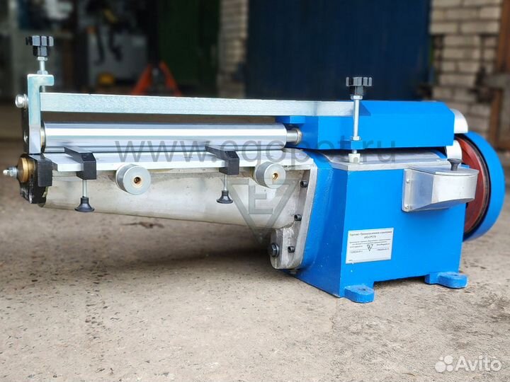 Клеевая машина под найрит и пу 4/16/24/40/60 см