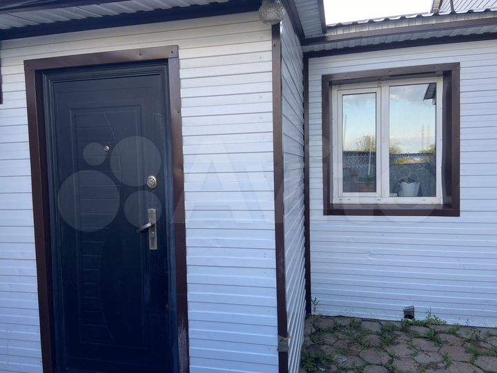 Дом 53 м² на участке 4 сот.