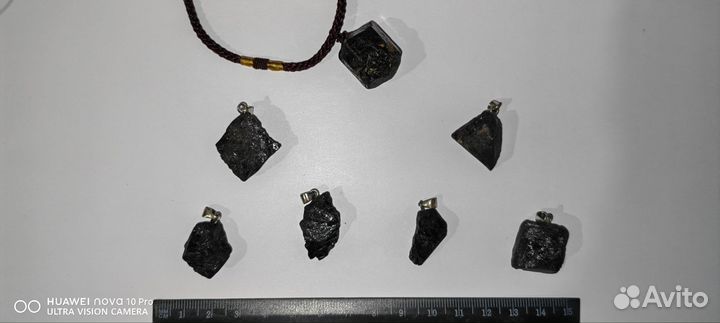 Черный турмалин шерл Ведьмин камень