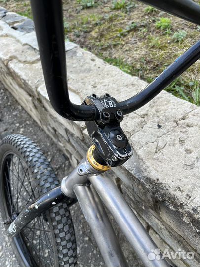 Трюковой велосипед bmx