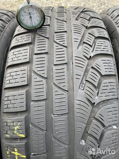 Pirelli Winter Sottozero 210 Serie II 225/60 R17
