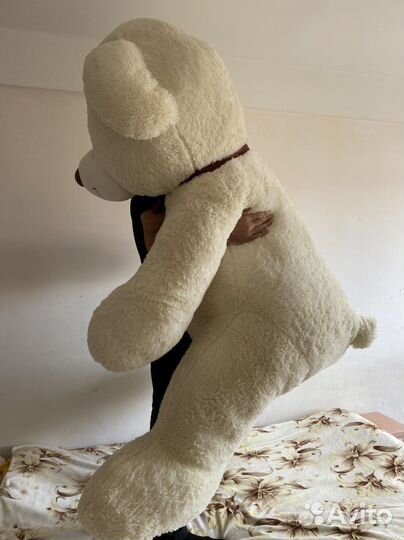 Плюшевый медведь