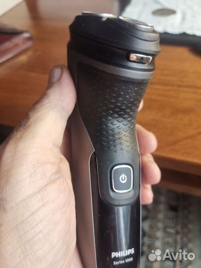 Электро бритва Филипс
