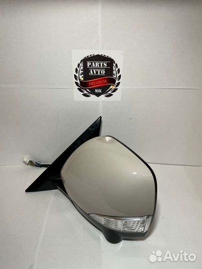 Зеркало Инфинити QX56 Серое