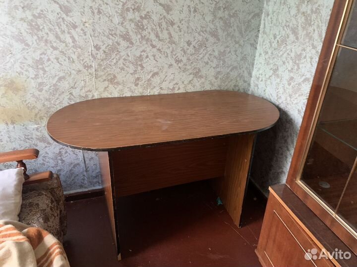 Отдам бесплатно мебель