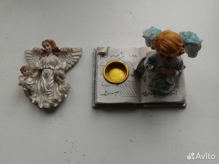 Ангел с подсвечником