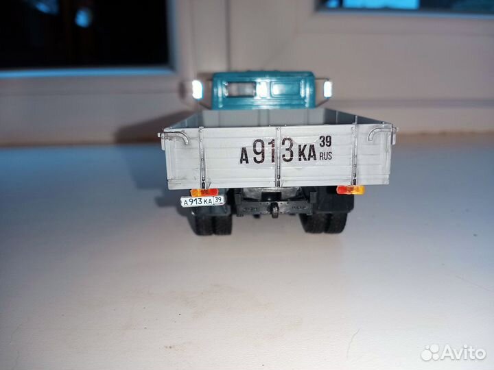 Модель ЗИЛ 1:43