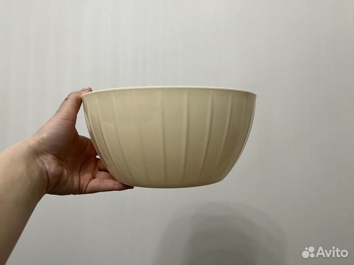 Чашки пластиковые 3 штуки по 2.8 литра